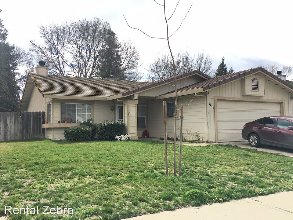 2nd image of 1126 Pelican Ct