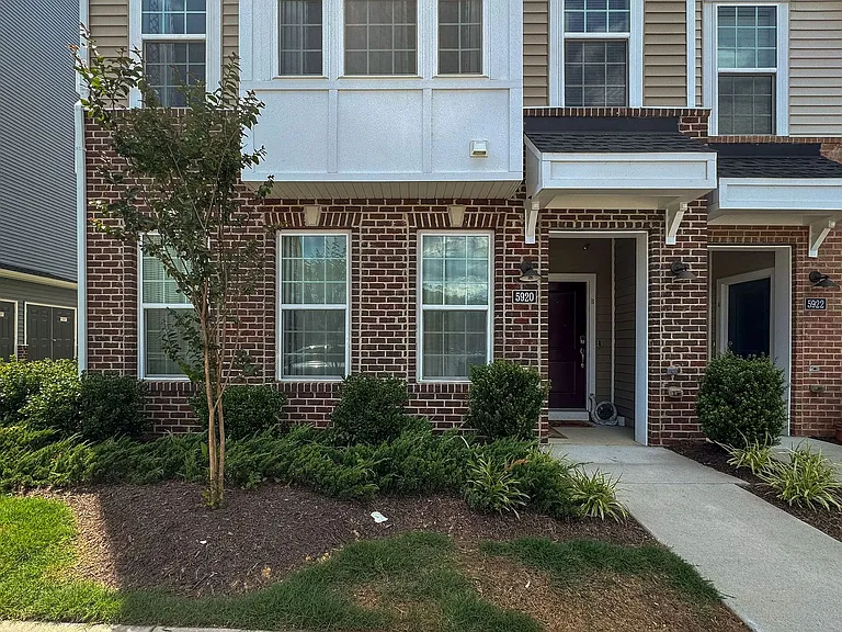 5920 Whitehurst Ln #A — Photo 3