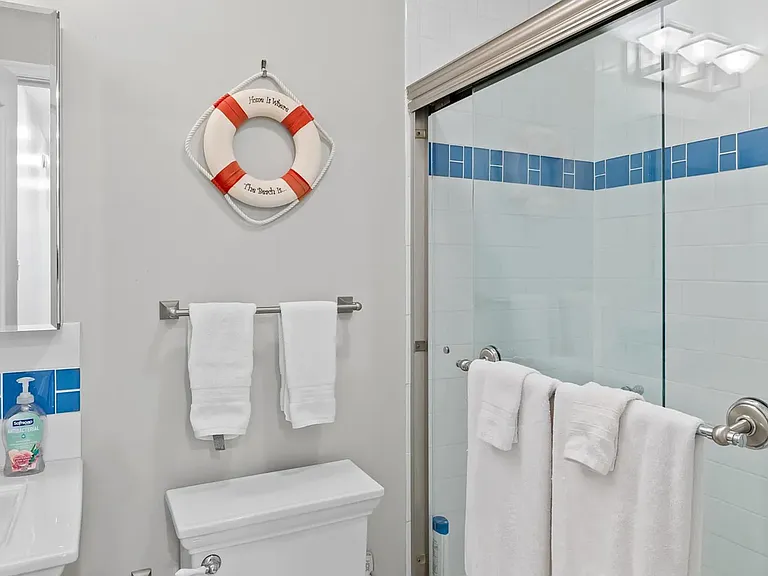 31B 6th St #31B — Photo 22