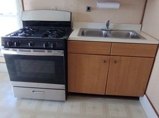 14 Gansevoort Rd APT 2, South Glens Falls, NY 12803