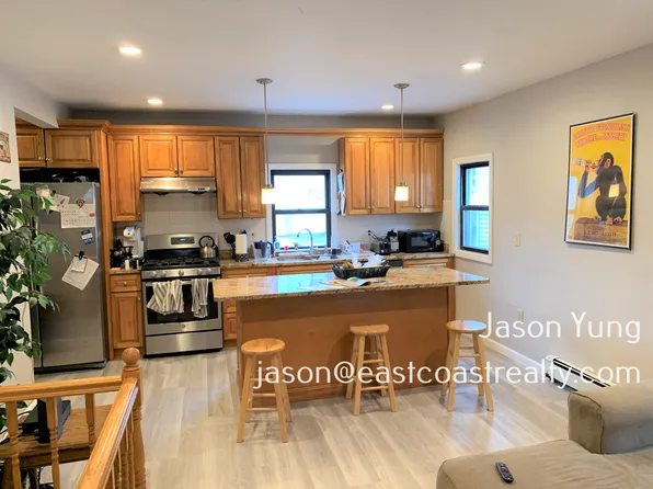 117 Glenville Ave #117, Allston, MA 02134