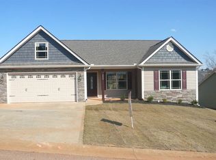 339 Gleaner Dr, Inman, SC 29342