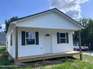 206 W Chestnut St, Fulton, MO 65251