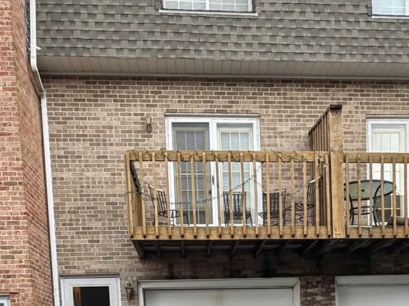 109 Bucks Hill Road #8, Waterbury, CT 06704