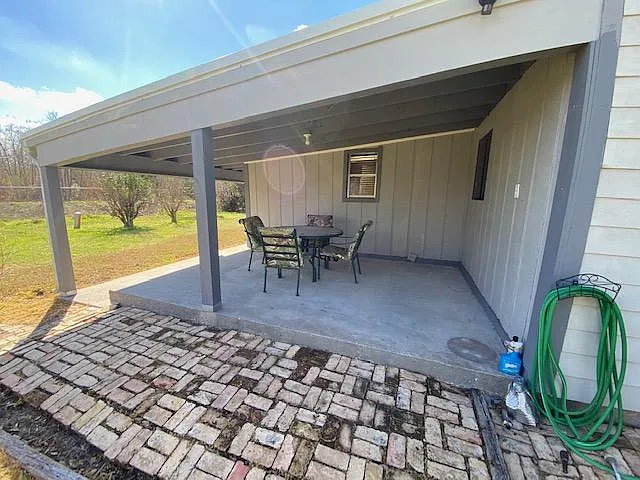 206 Tanya St — Photo 7
