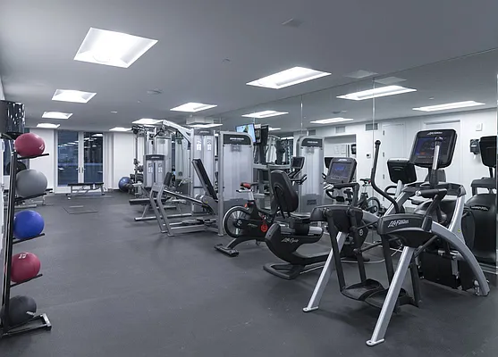 Rented by Kahen Properties | media 51