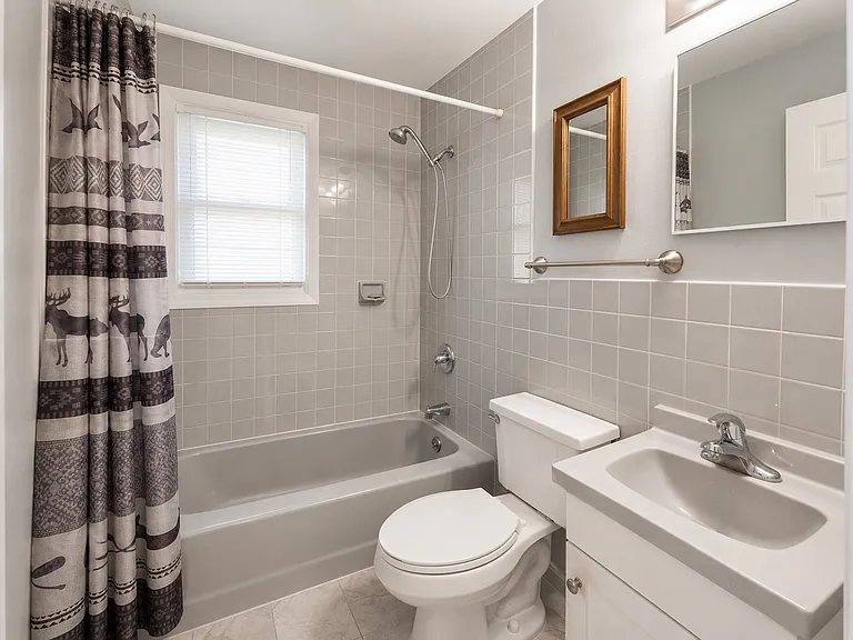 1024 Washington St — Photo 14