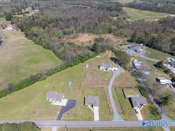 2nd image of 3395 Fry Gap Rd