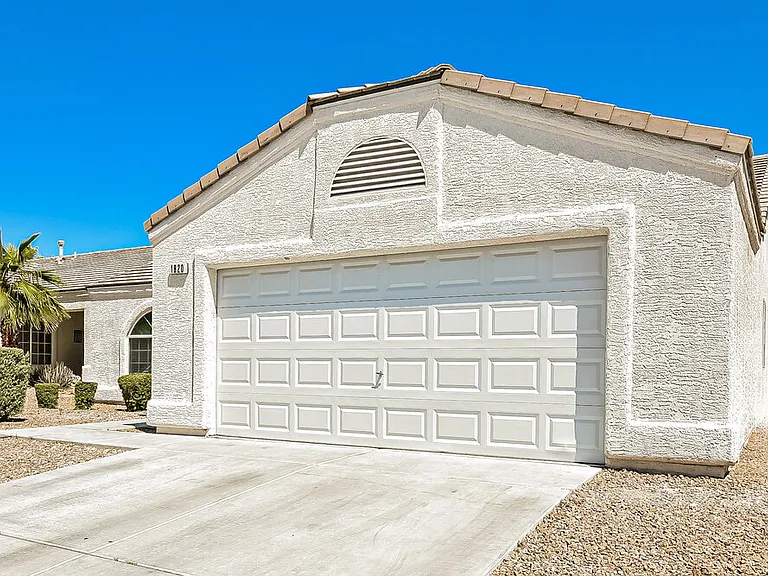 1820 Loida Ct — Photo 3