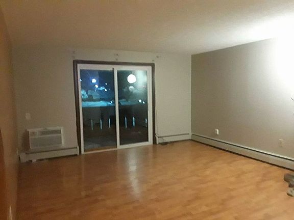 3rd image of 89 Clinic Dr #U-38