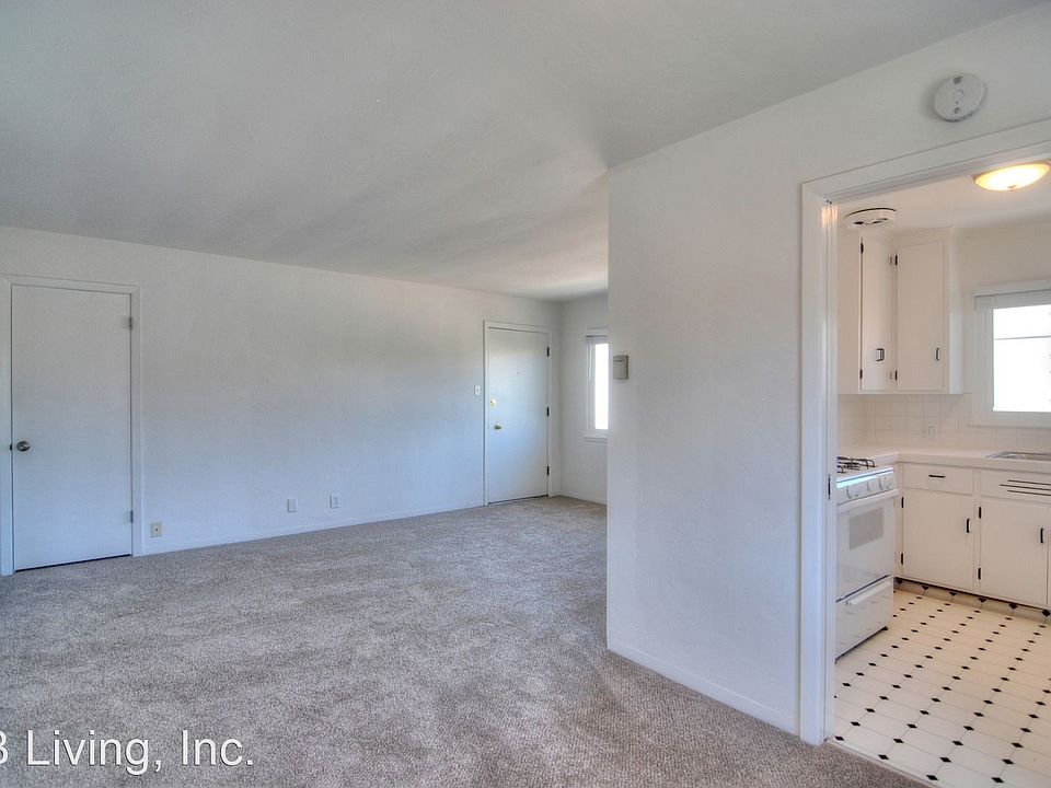 1st image of 1549 San Carlos Ave Unit 24