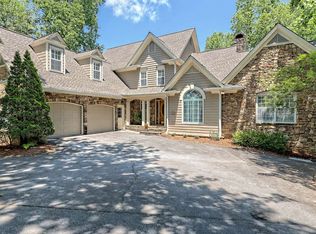 2291 Hy Top Rd, Young Harris, GA 30582