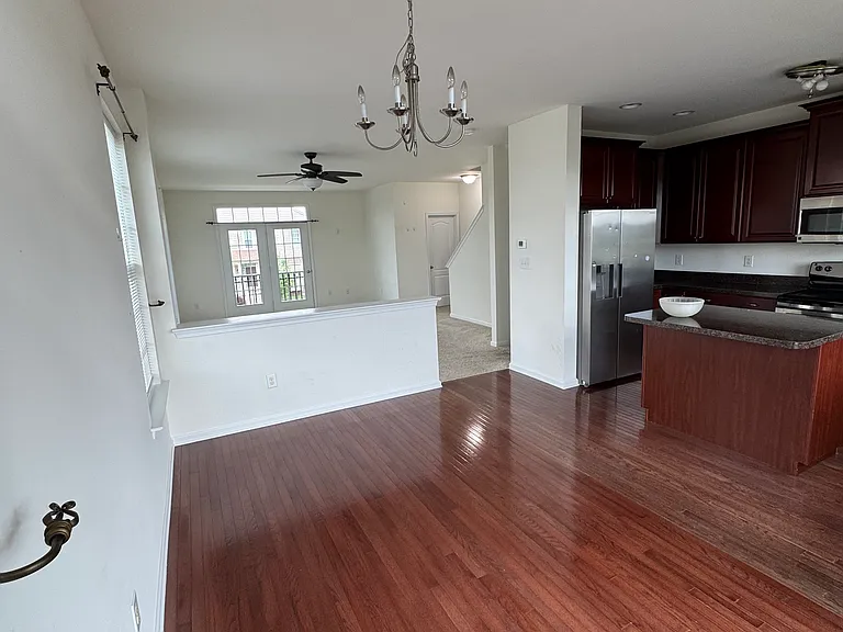 1561 E Matisse Dr — Photo 10