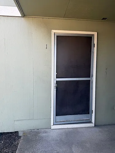 188 Pioneer Pkwy W Photo 1