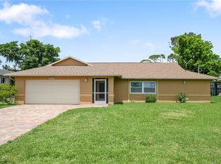 2012 SW 8th Ct, Cape Coral, FL 33991