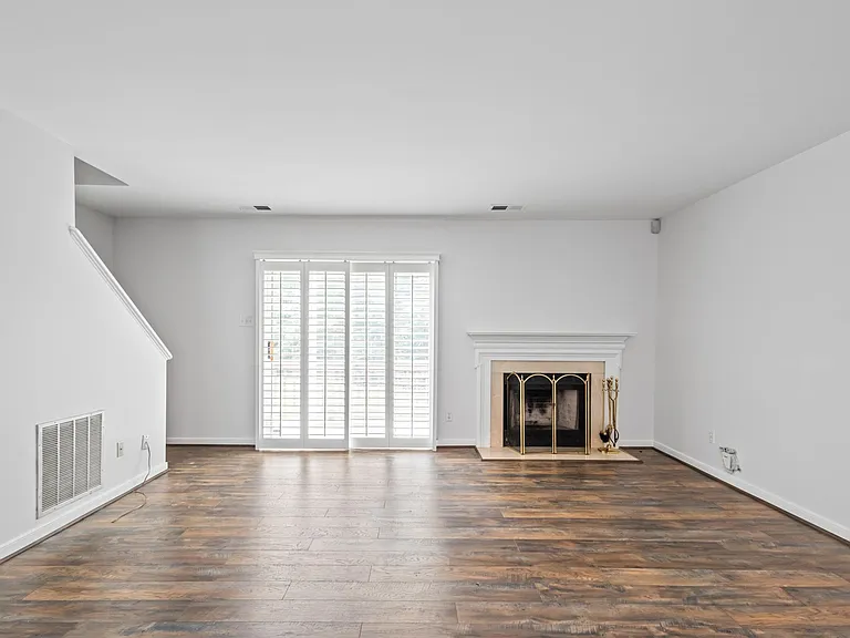 12021 Shore View Dr — Photo 23
