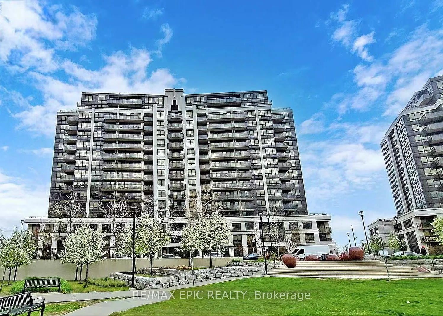 2 bed, $2,380 — Photo 1
