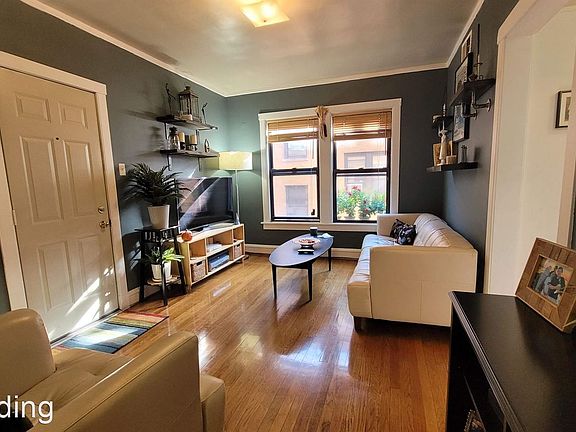 4th image of 2637 N Spaulding Ave #7661358