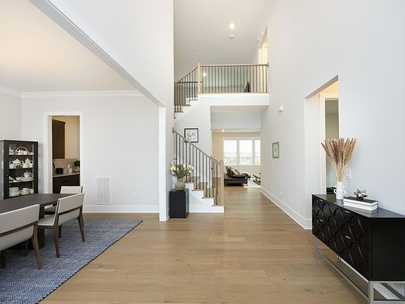 4th image of 816 Timber Mist Ct