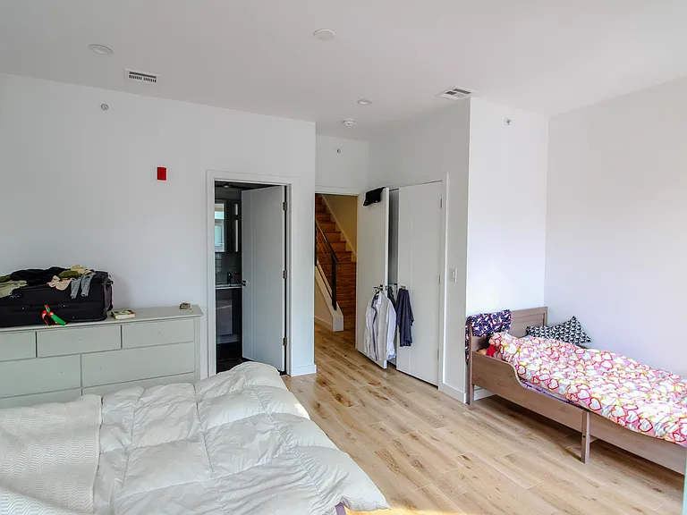 2232 Frankford Ave #2 — Photo 8
