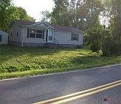 2nd image of 4841 Fairport Rd