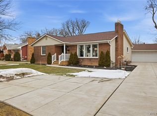 2570 Colvin Blvd, Tonawanda, NY 14150