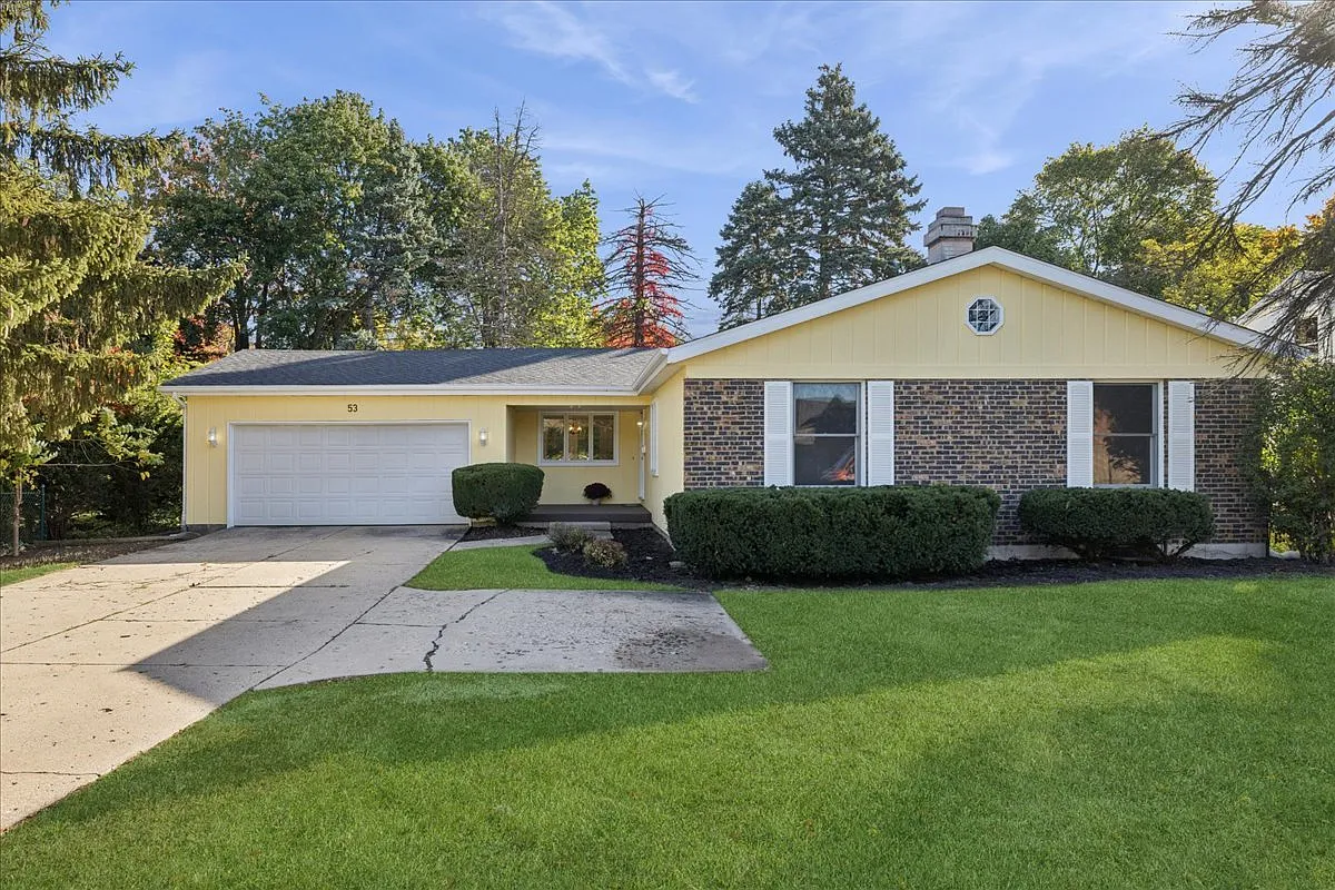 53 N McLean Blvd photo 1