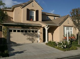 1571 Amberleaf, Costa Mesa, CA 92626