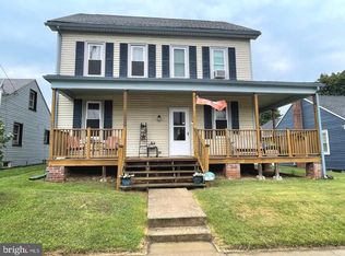 34 W High St, Windsor, PA 17366