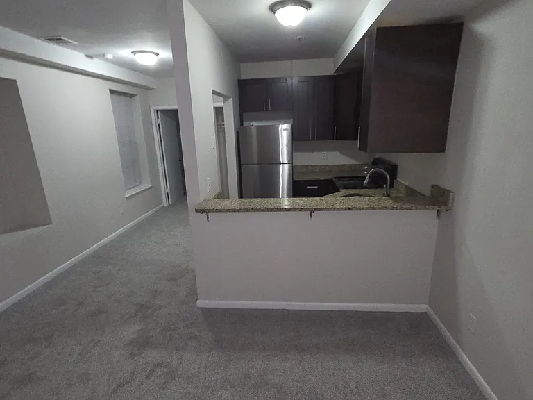 242 5th St #2J — Photo 3