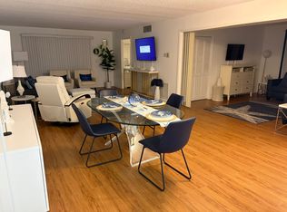 1280 Surf Rd APT 103, Riviera Beach, FL 33404