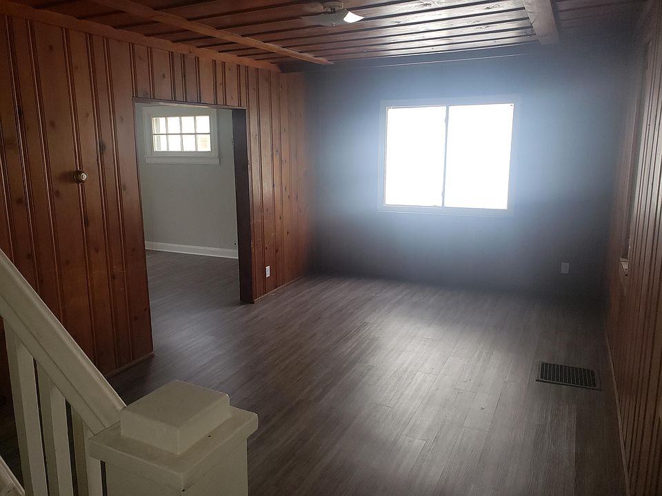 1st image of 833 Fairwood Ave