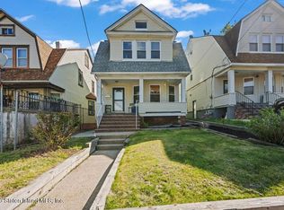 203 Beechwood Ave, Staten Island, NY 10301