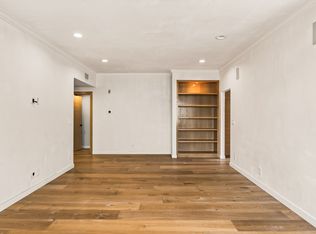 11667 Gorham Ave APT 201, Los Angeles, CA 90049