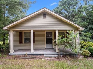 365 E Main St, Coats, NC 27521