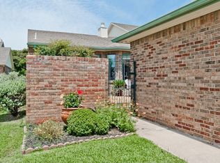 6109 Cypress Point Dr, Garland, TX 75043