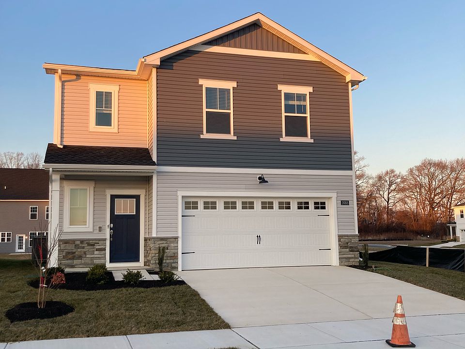 1st image of 1688 Lake Placid Dr