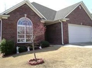 105 Annie Ln, Pleasant Grove, AL 35127