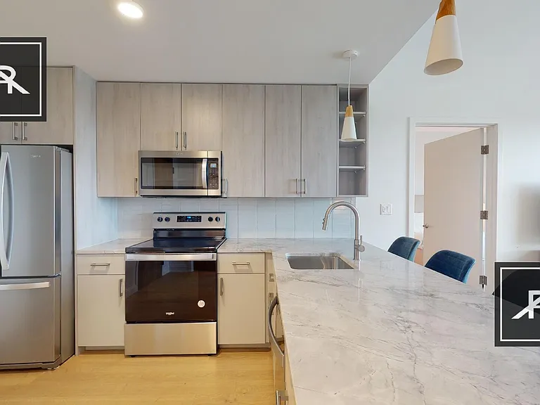 55 Brighton Ave #319 — Photo 7