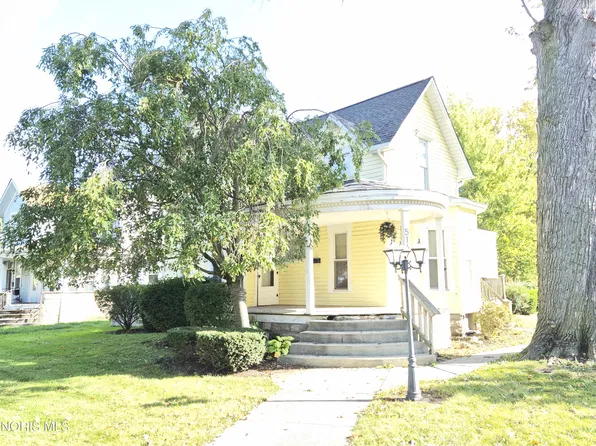 514 N Main St, Fostoria, OH 44830