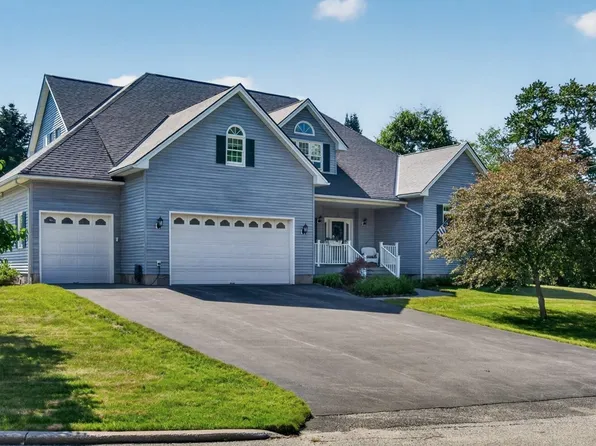 15 Tuttle Meadow Drive, Rutland City, VT 05701