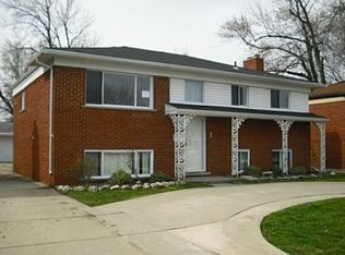 22528 E Twelve Mile Rd, Saint Clair Shores, MI 48081