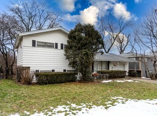 1340 Davine Dr, Glendale Heights, IL 60139