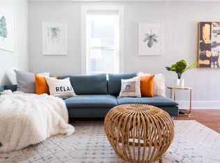 1147 NW 57th St, Seattle, WA 98107