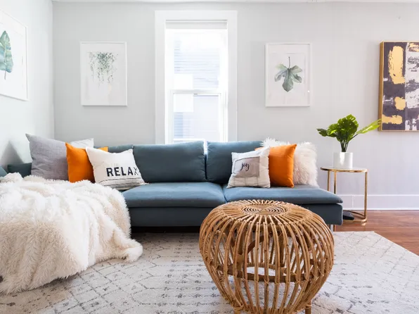 1147 NW 57th St, Seattle, WA 98107