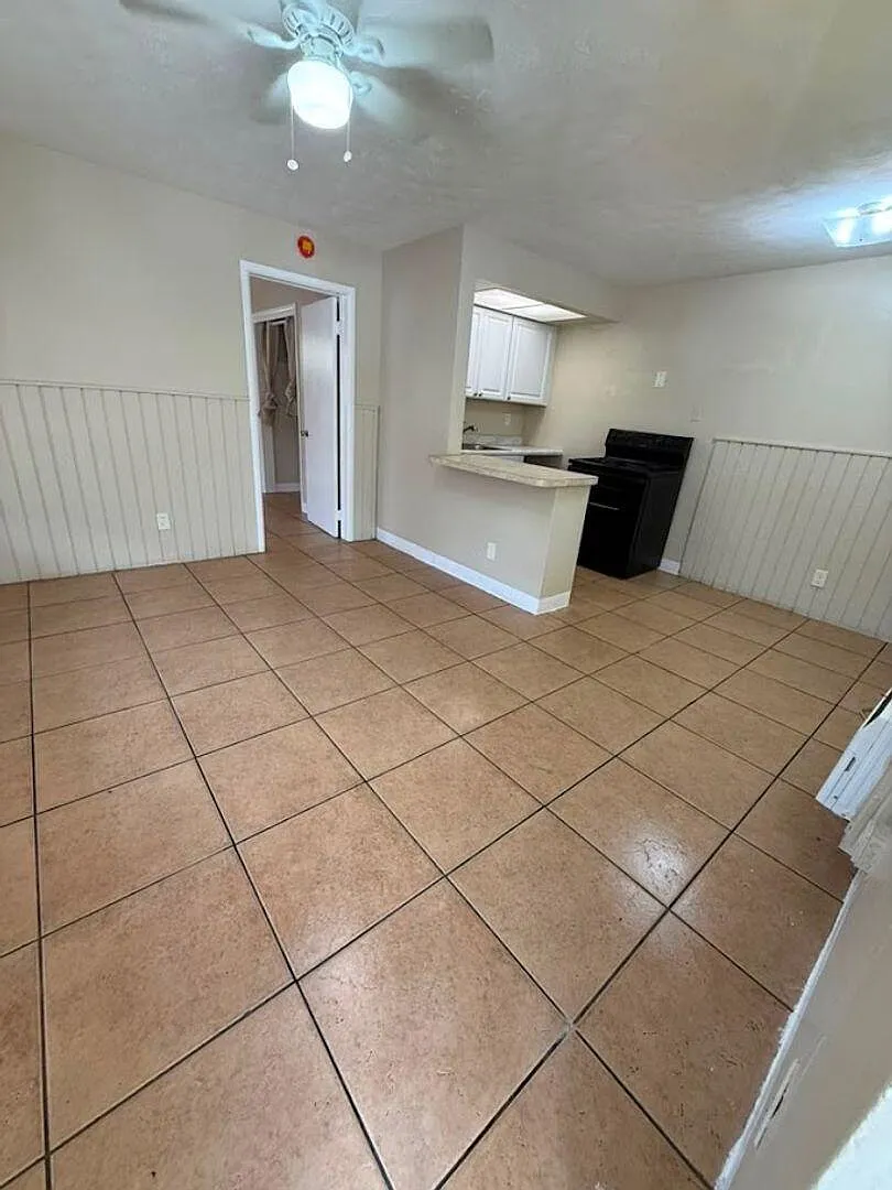 1 bed, 1.0 bath, 604 sqft, $1,395 — Photo 3