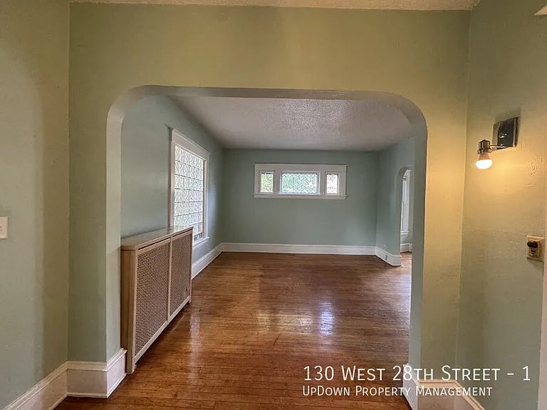 130 W 28th St #1 — Photo 9