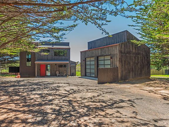 2nd image of 266 Fish Rock Road