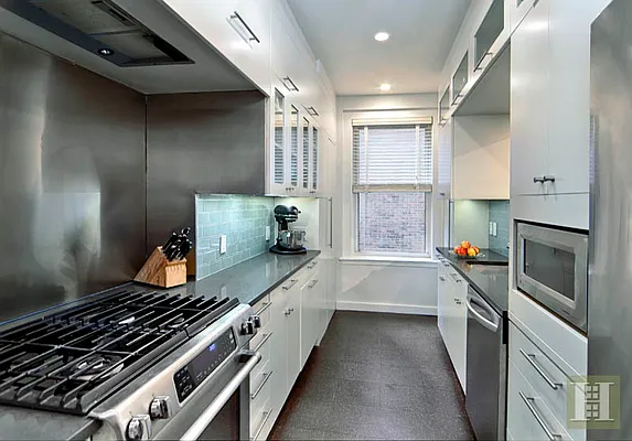 Sold by Halstead Real Estate | media 23