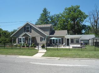 1301 Green Ave, Bay City, MI 48708